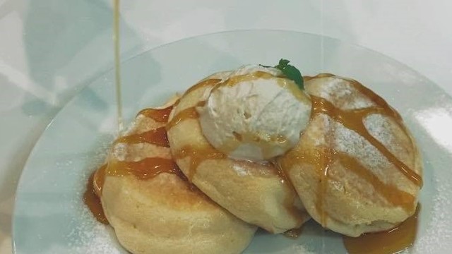 ふわっふわのトロける幸せがいただける深井のパンケーキ ルトロン