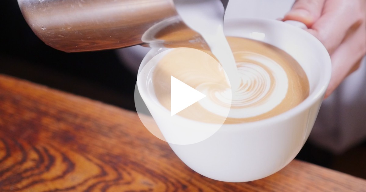 カフェ & バー アンセム