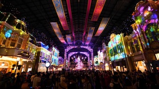 ハロウィーン限定!セレブレーションストリートの夜の特別演出は必見