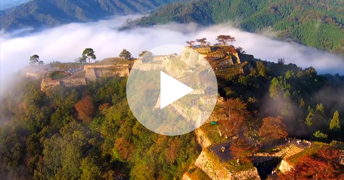 まるでラピュタの世界 天空に浮かぶ城 竹田城跡 ルトロン