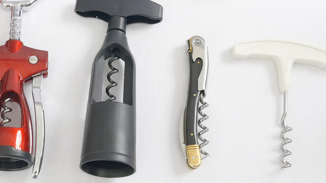 ワインの開け方には種類がある 失敗しないワインオープナーの使い方 ルトロン