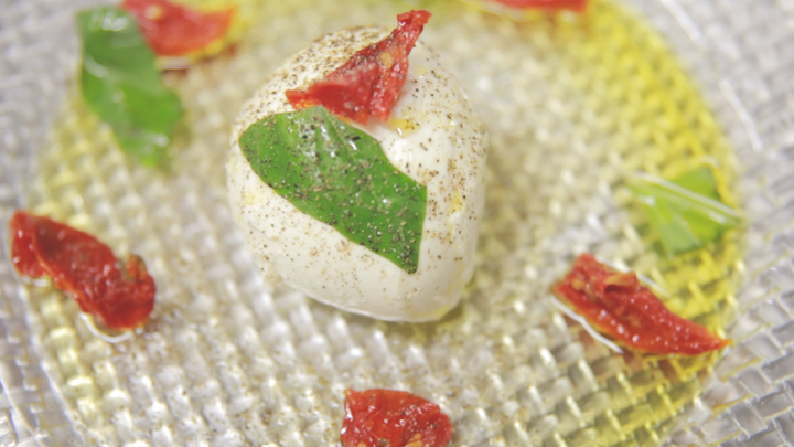 種類以上のチーズが揃う チーズ料理の専門店 Cheese Craft Works ルトロン