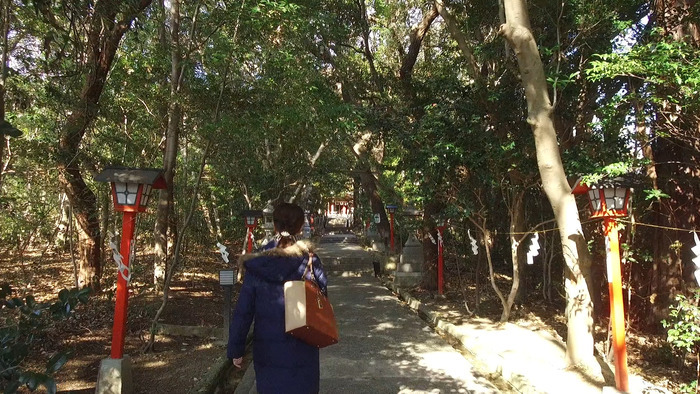 不思議な伝説が残る御神体・甑岩のご利益を授かる!兵庫「越木岩神社