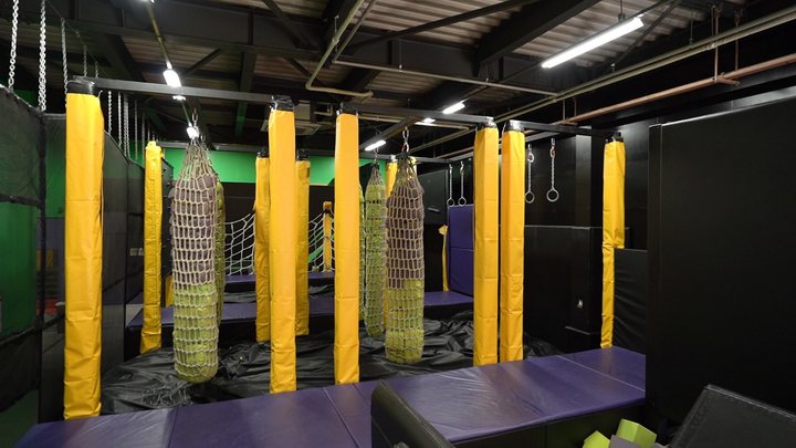 大人の本気トランポリン 埼玉 Get Air Japan ルトロン