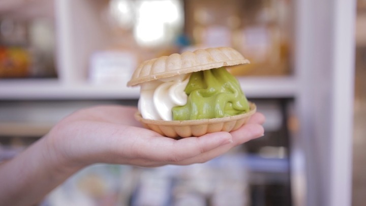 逆さにしても落ちない豆乳ソフト 京都 京豆庵 伏見稲荷店 ルトロン