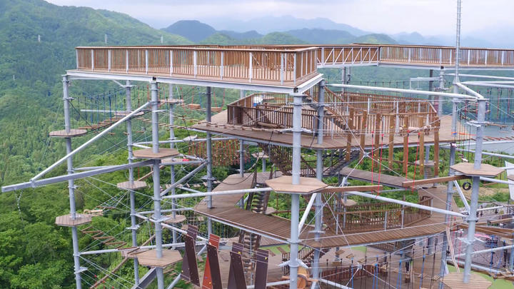 日本初上陸のアスレチック マッスルモンスター で絶叫体験 ルトロン