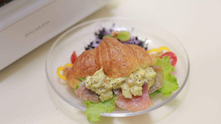 おしゃれカフェの味を再現 クロワッサンのイタリアンたまごサンドレシピ ルトロン おしゃれカフェの味を再現 クロワッサンのイタリアンたまごサンドレシピ ルトロン