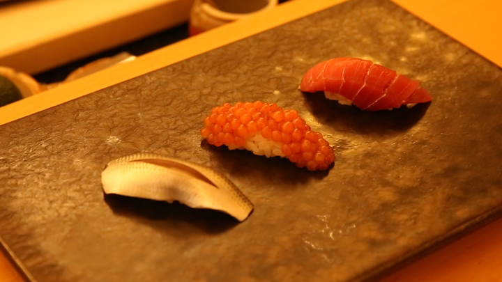 おもてなしとライブ感を楽しむ路地裏の名店 江戸前寿司の駒沢 鮨辰 で過ごす至福の時間 ルトロン