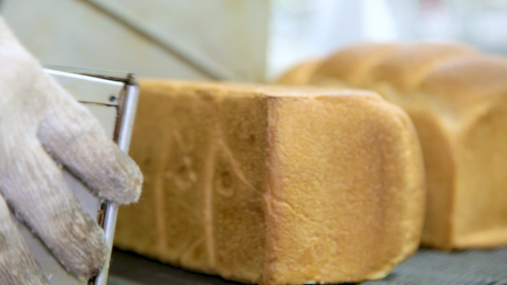 常時150種類以上のパンが勢ぞろい 谷町四丁目 Boulangerie Cafe Gout ルトロン