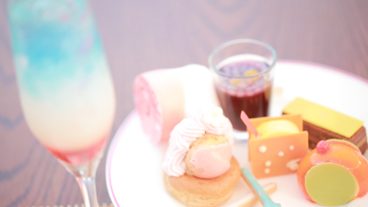 セントレジスホテル大阪 のおしゃれでかわいいデザートブッフェ パリジェンヌ ルトロン