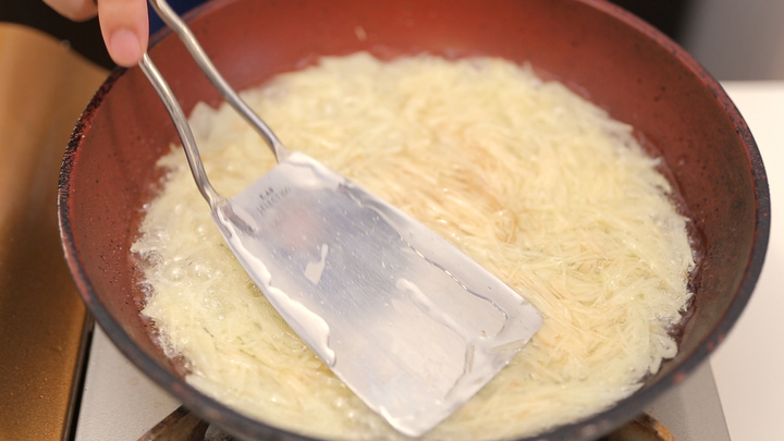 ジャガイモだけで作れる やみつきカリカリポテト のレシピ ルトロン