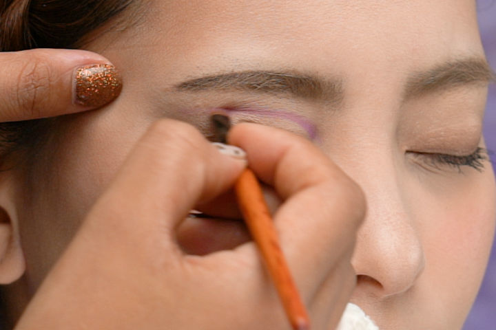 宝塚メイク ハロウィンは 娘役 ヅカメイクで可憐に変身 ルトロン