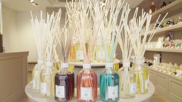 お部屋が一瞬でおしゃれに フレグランス専門店 Dr Vranjes Tokyo ルトロン