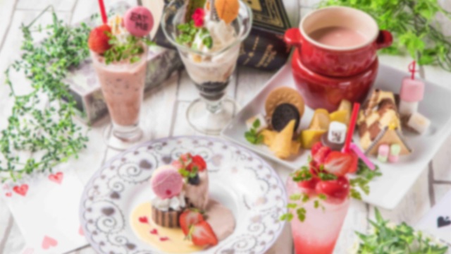 一足早い春のお茶会を 大阪 名古屋で アリスのストロベリー ティーパーティー 開催中 ルトロン