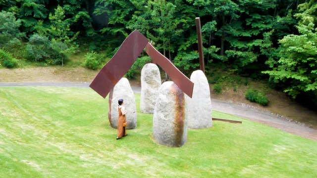四季の景色と芸術が魅せる屋外アート 札幌芸術の森野外美術館 ルトロン