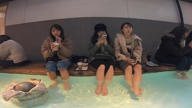 湯畑草庵 足湯カフェ ルトロン