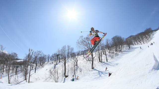 ソーシャルディスタンスレジャー スキー をゴールデンウィークまで満喫 春猫魔 ネコマへ Go Go Go 開催 ルトロン
